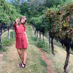 Meet your Posher, Avery